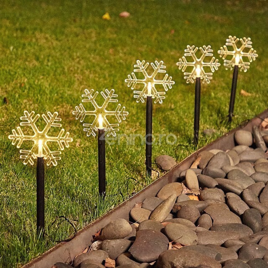 Set 5 Lampi LED, Model Fulg de Nea, Fixare in Pamant, Tip Tarus, cu Baterii, 35.5cm, Lumina Alb Cald