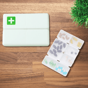Medicine Box, 7 Individual Compartments, Compact, Portable, Magnetic Closure, Plastic, 7x10cm