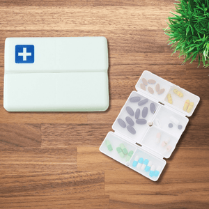 Medicine Box, 7 Individual Compartments, Compact, Portable, Magnetic Closure, Plastic, 7x10cm