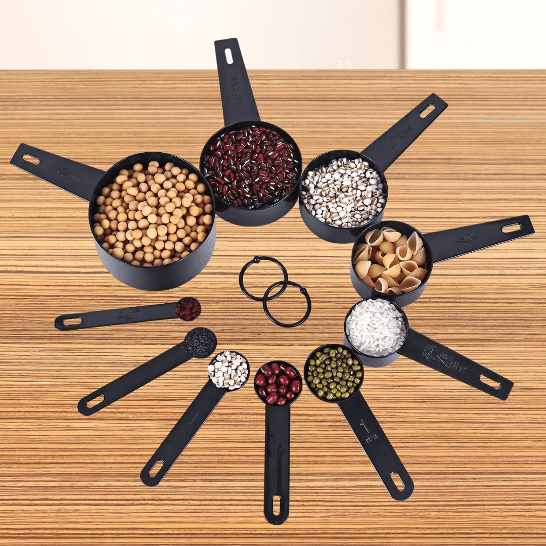 Set of 10 Measuring Cups, for Flour, Sugar, 25ml - 250ml, Dosing Ingredients, Plastic, Black