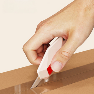 Classic Mini Cutter, for Boxes, Retractable Blade, Compact Dimensions 6.5x3.5 
