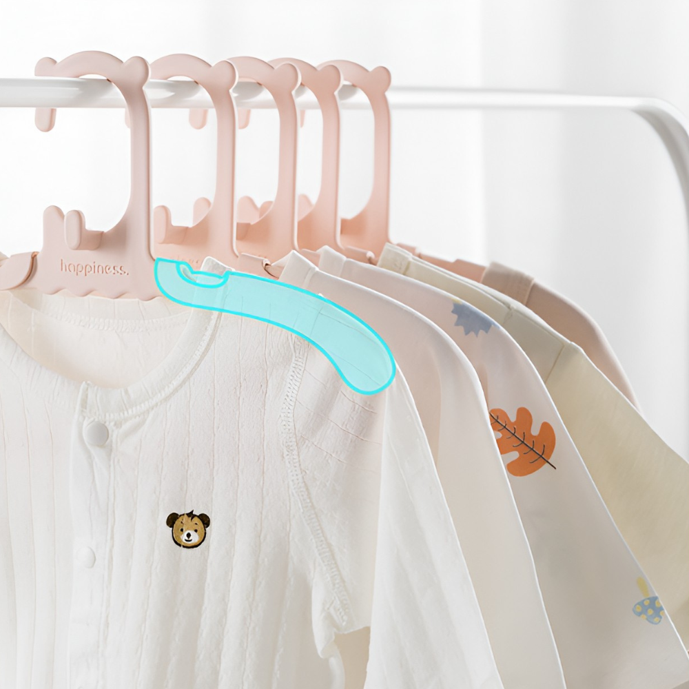Set of 10 Children's Hangers, Expandable, Clips Included, Textured Edges, Polypropylene