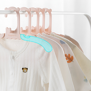 Set of 10 Children's Hangers, Expandable, Clips Included, Textured Edges, Polypropylene