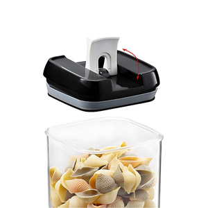Set 4 Recipiente Organizare Alimente, Inchidere Etansa, din Plastic Dur