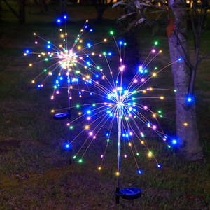 Lampa Solara 120 LED-uri, Model Artificii, 50W, Inaltime 90cm