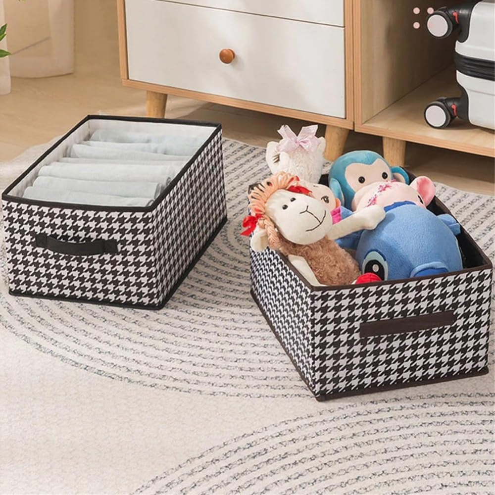 Clothes Storage Box, Compartmented, Closing Lid, Textile Material 