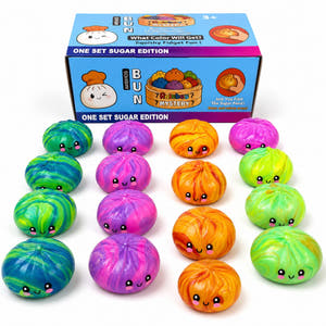 Jucarie Squishy Dumpling, Model Fosforescent, Antistres Senzoriala, 8.5cm, Culoare Mix Surpriza
